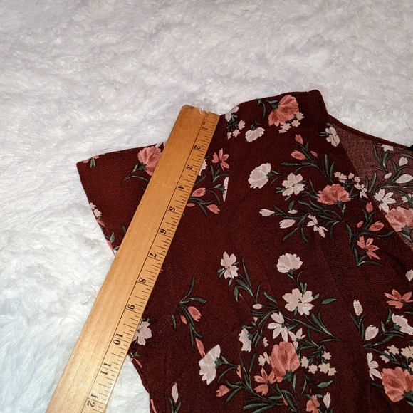 Torrid floral blouse - Picture 9 of 13